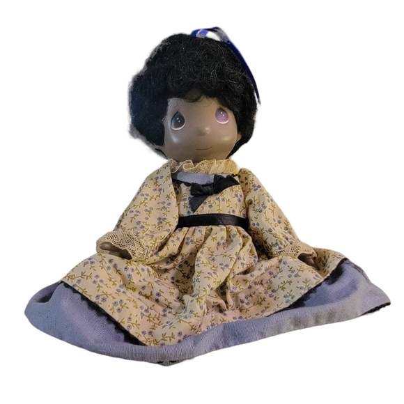 Vintage Precious Moments Samuel Butcher Children of the World Mazie Doll - Picture 1 of 6